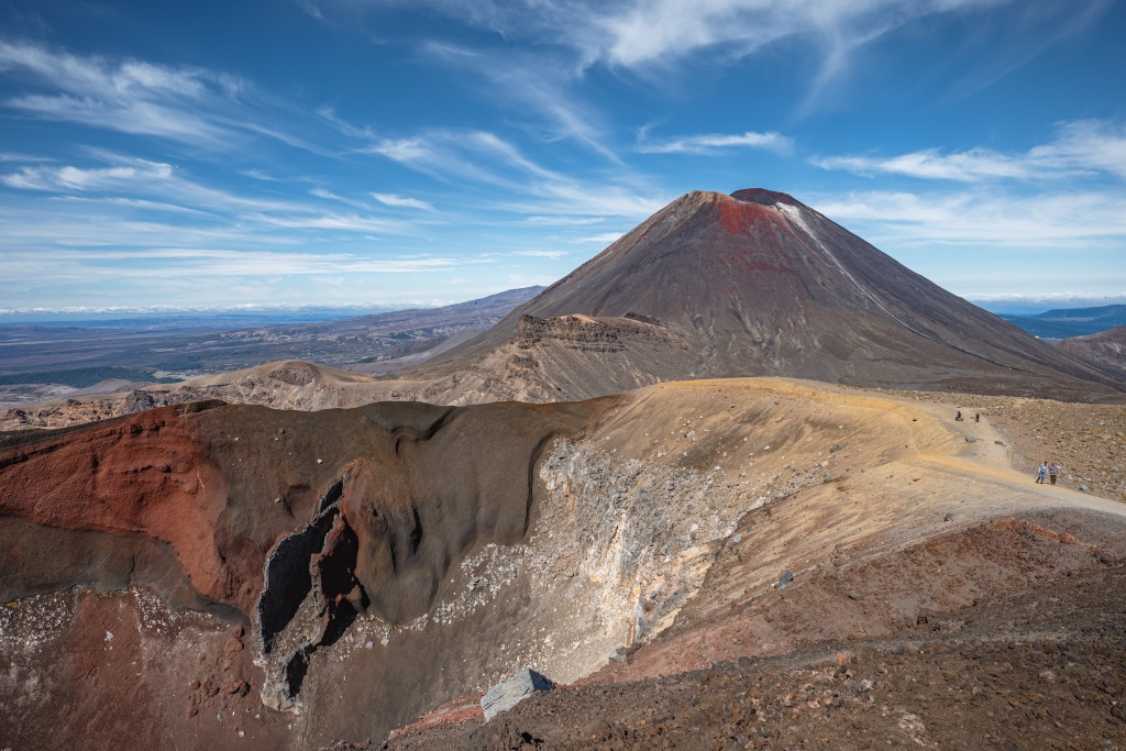 Cratère rouge de la randonnée du Tongariro crossing