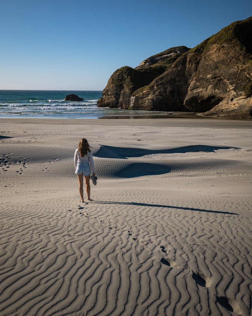 Que faire à Golden Bay en Nouvelle-Zélande : visiter Wharariki Beach