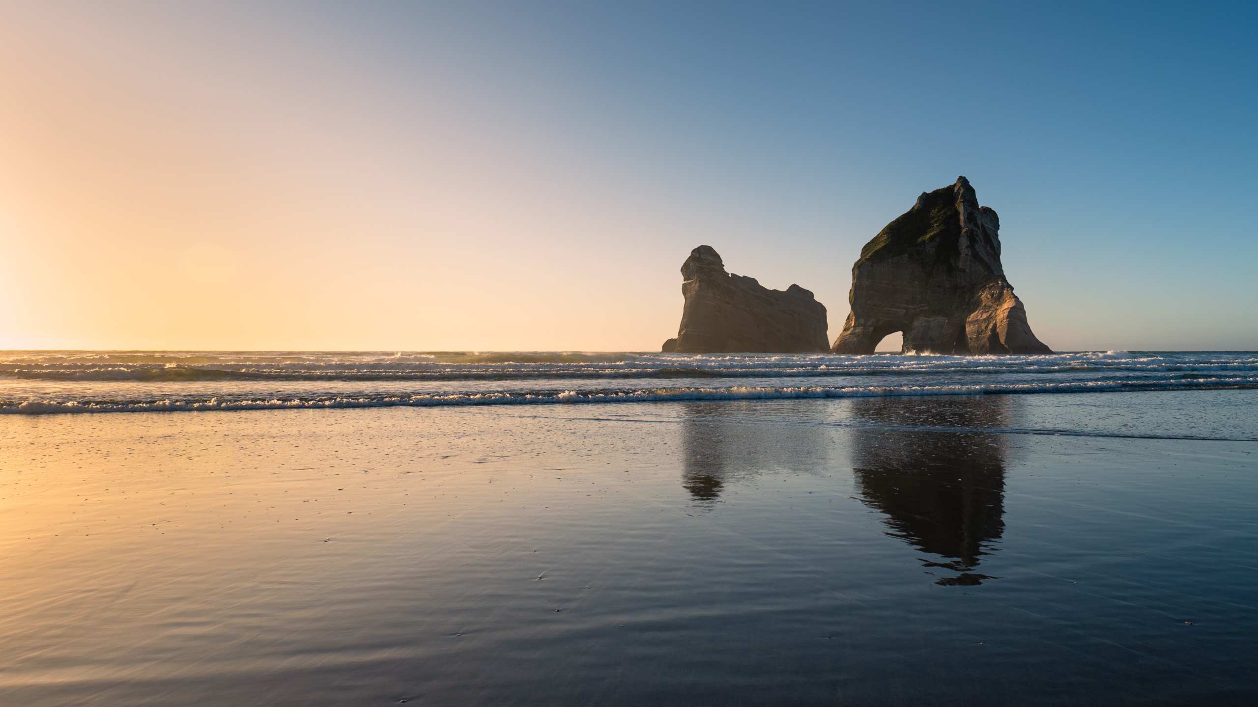 Visiter Wharariki Beach : la plage du fond d'écran Windows 10