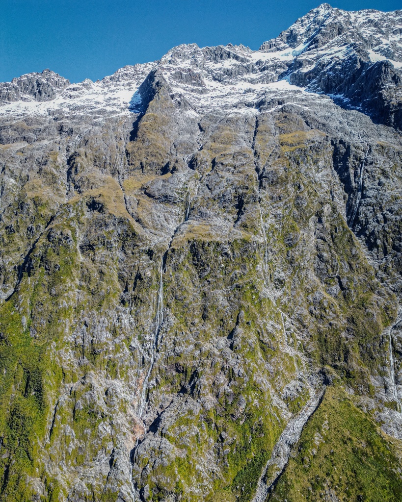Faire de la randonnée à Milford Sound en Nouvelle-Zélande : randonnée Marian Lake