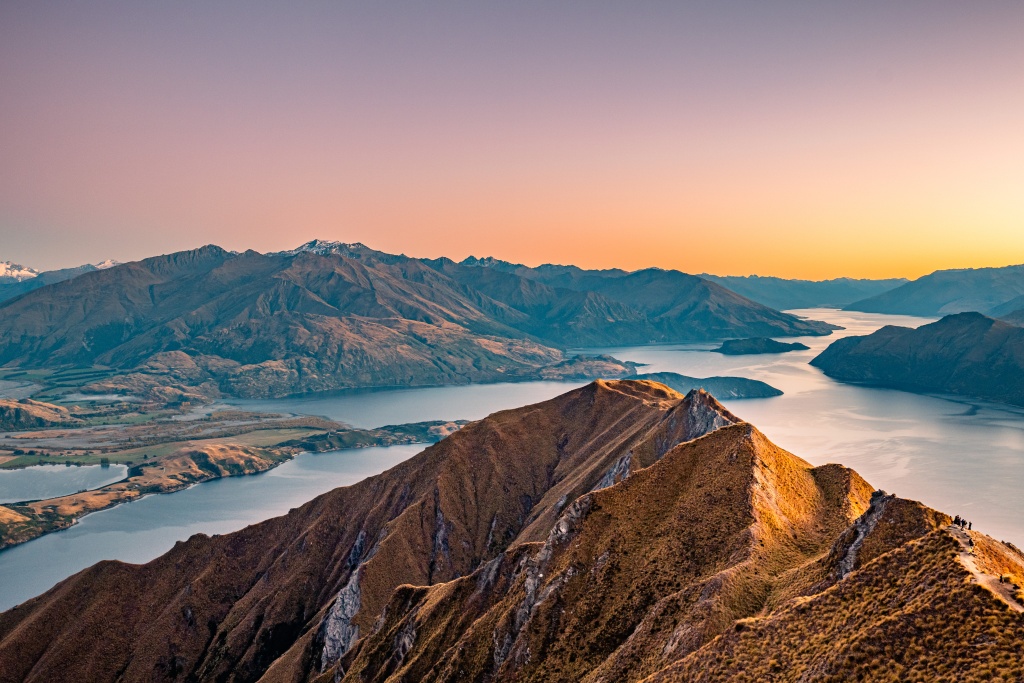 Visiter le lac Wanaka : faire la randonnée Roys Peak au lever du soleil
