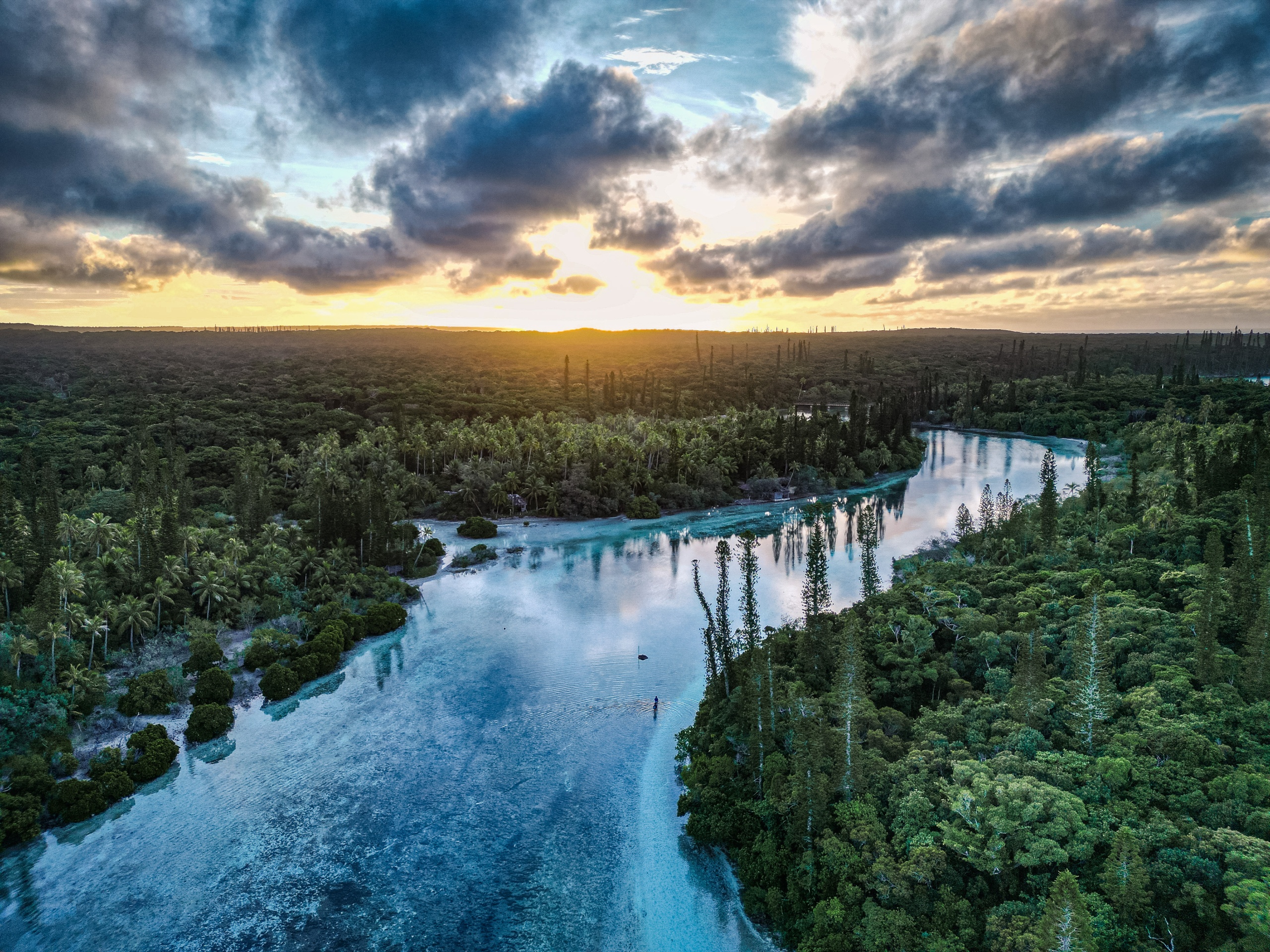 Comment se rendre à l'île des pins depuis Nouméa