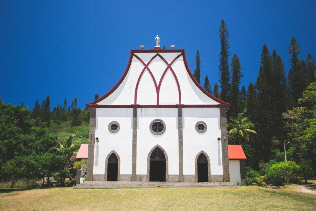 Visiter l'église de Vao sur l'île des pins